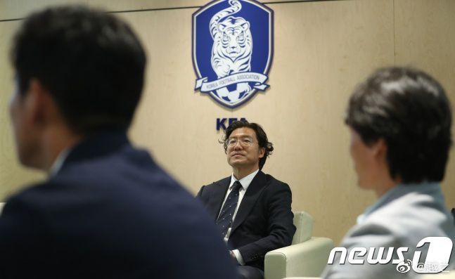 亚洲人成网站观看在线观看