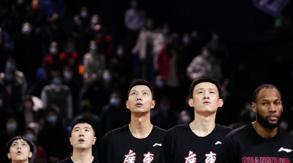亚洲欧美国产人成在线观看